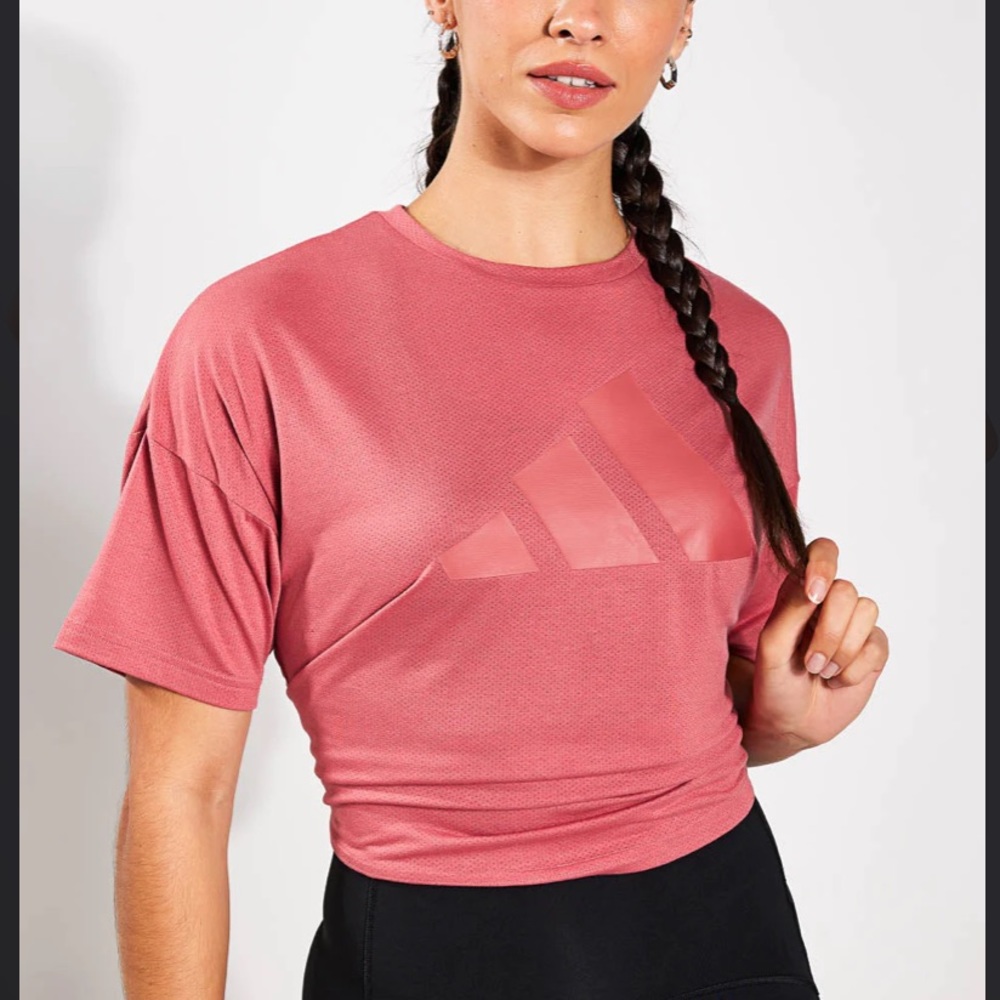 NWT adidas women’s future icons logo training tee size XL